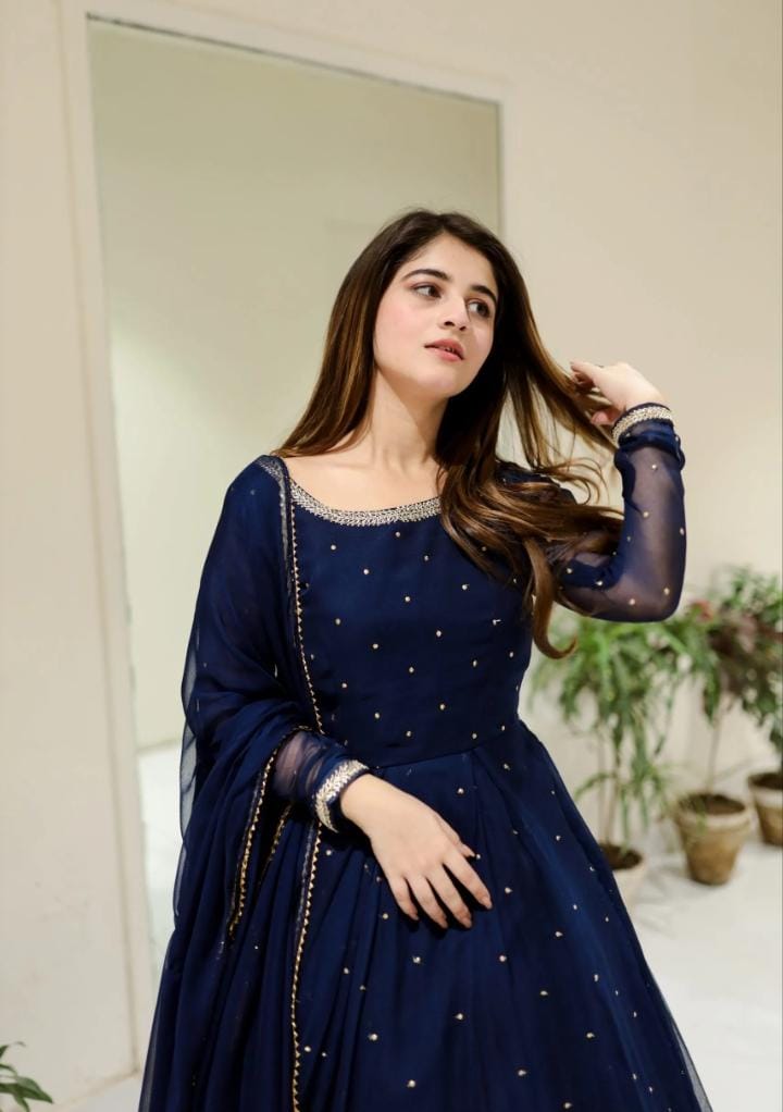 ✨ Fashion Studio Presents – Premium 3-Piece Embroidered Chiffon Maxi ✨