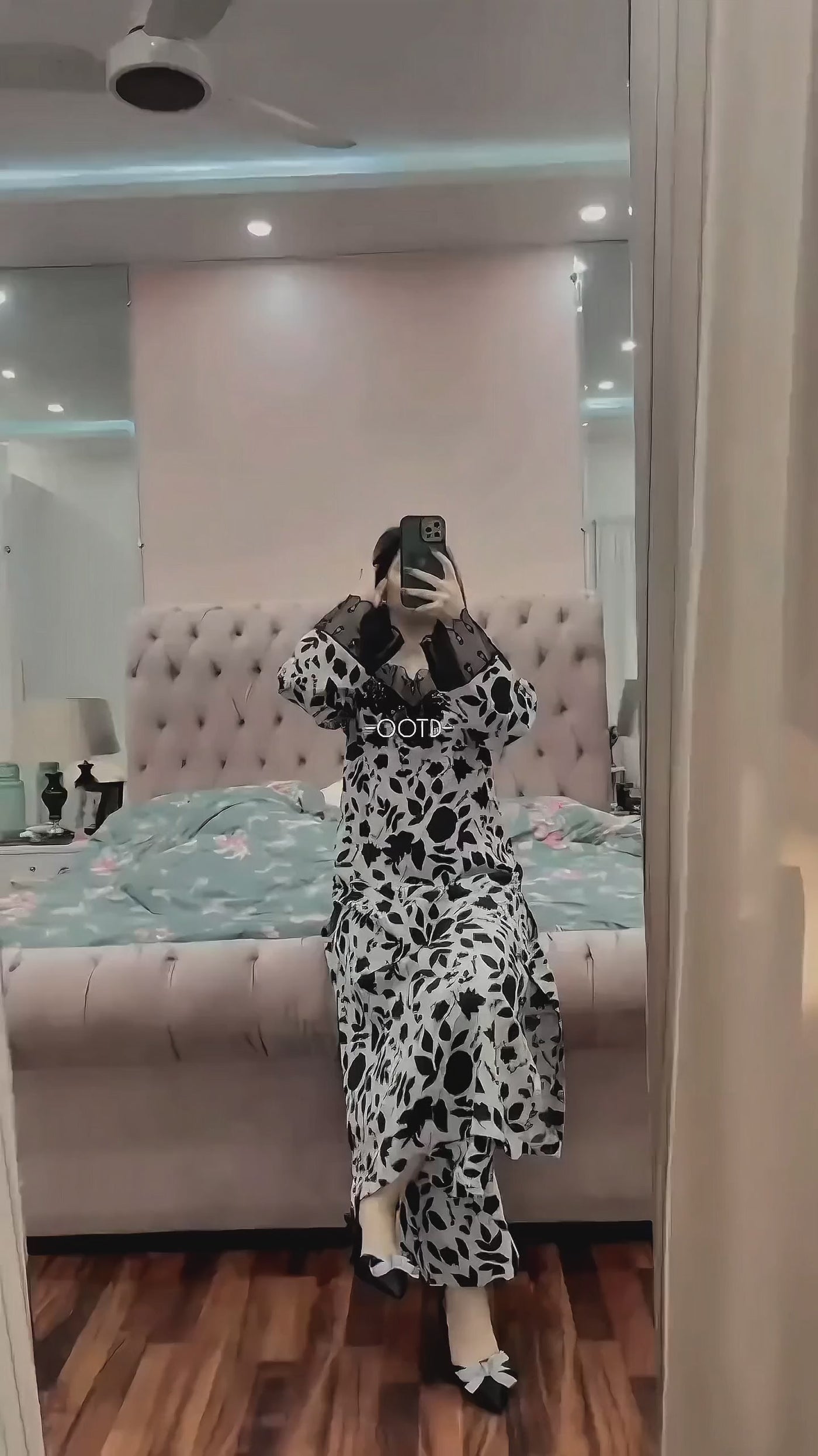 Monochrome Charm – 2PC Lawn Suit with Organza Embroidered details